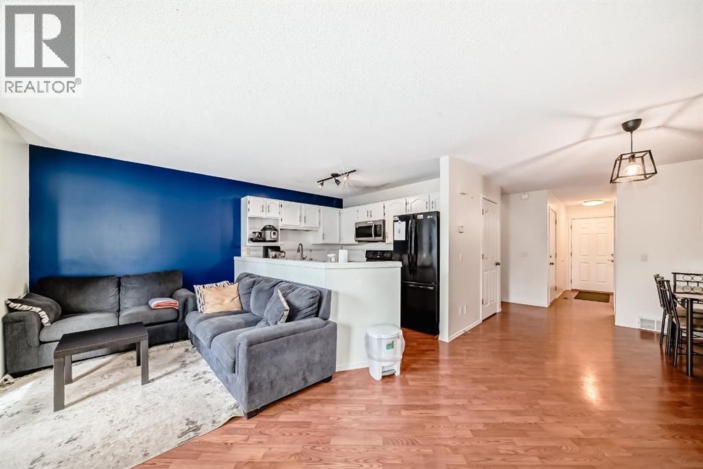 325 Mt Douglas Manor SE — photo 13