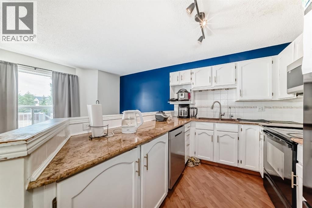 325 Mt Douglas Manor SE — photo 5