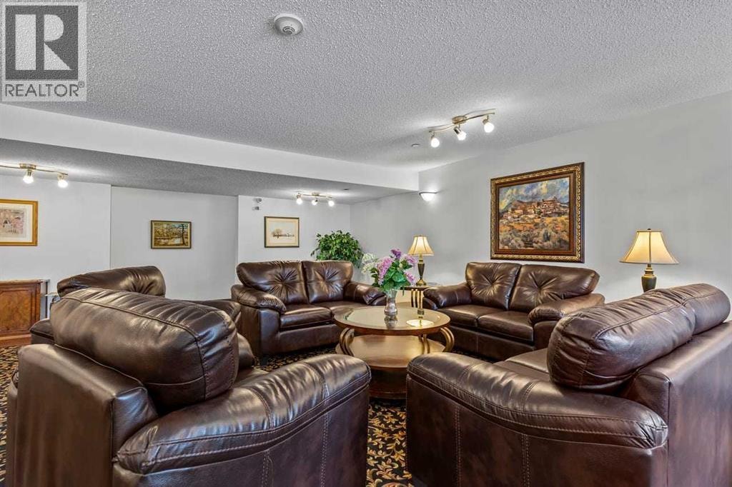 2111, 928 Arbour Lake Road NW — photo 31