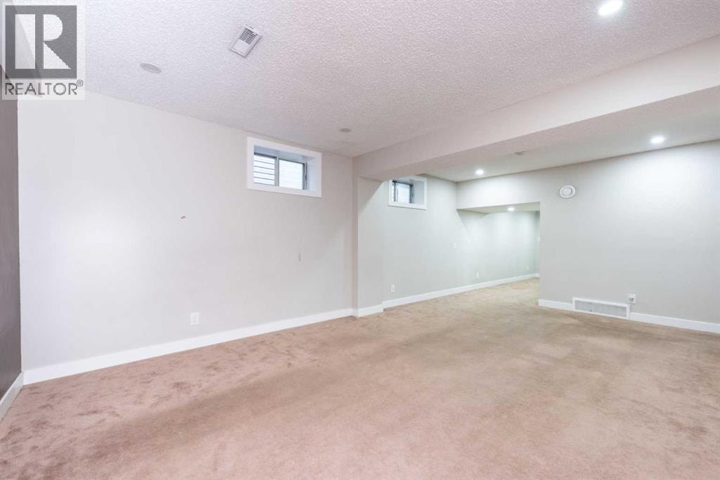 244 Riverglen Place SE — photo 41