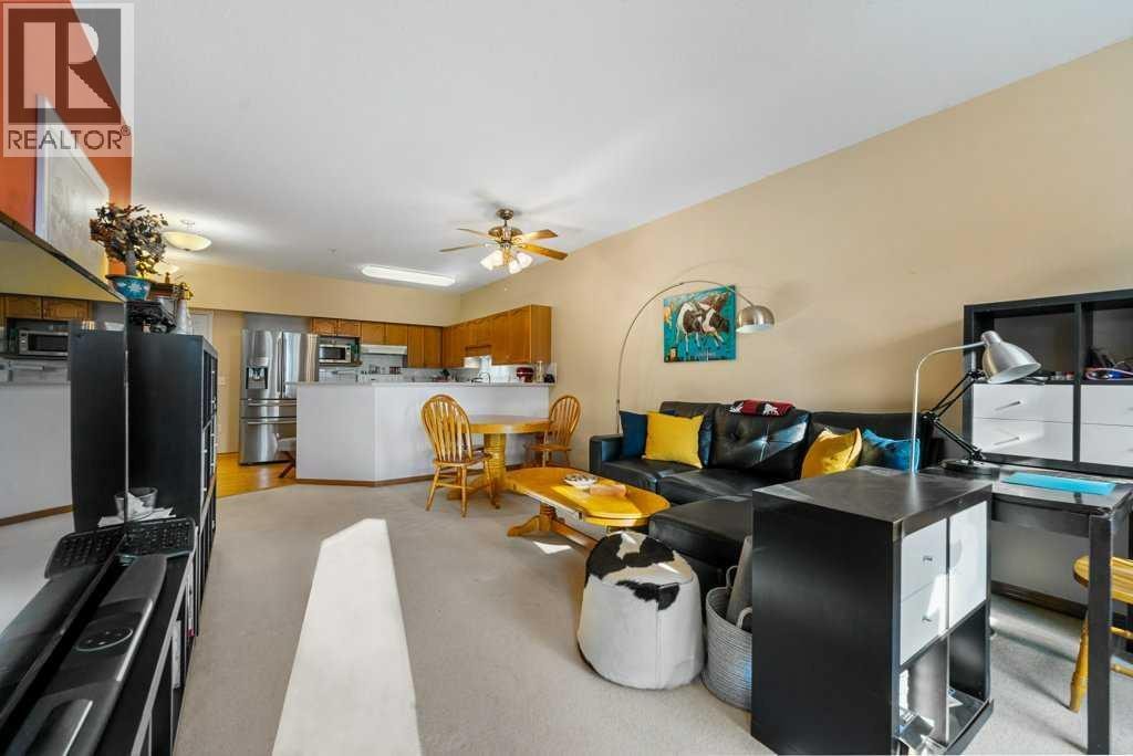 215, 200 Lincoln Way SW — photo 24
