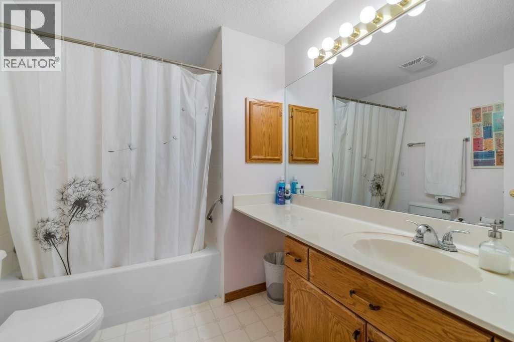 215, 200 Lincoln Way SW — photo 31