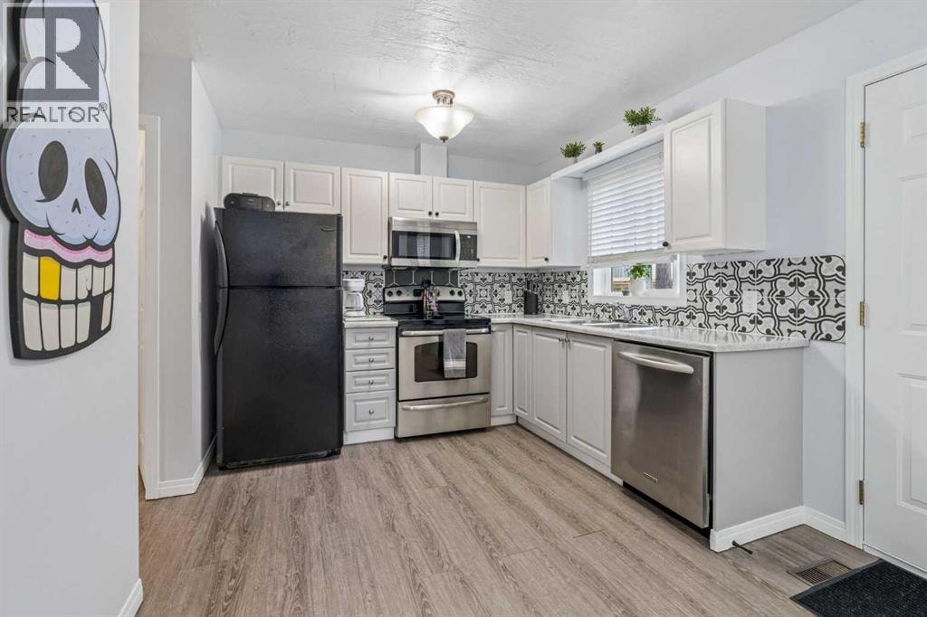 123 Stonemere Place — photo 2