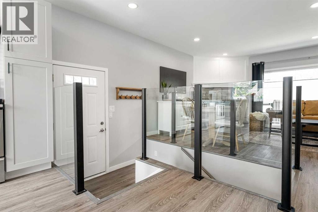 229 84 Avenue SE — photo 3
