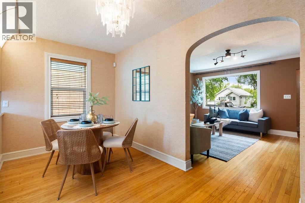 229 11 Avenue NE — photo 9