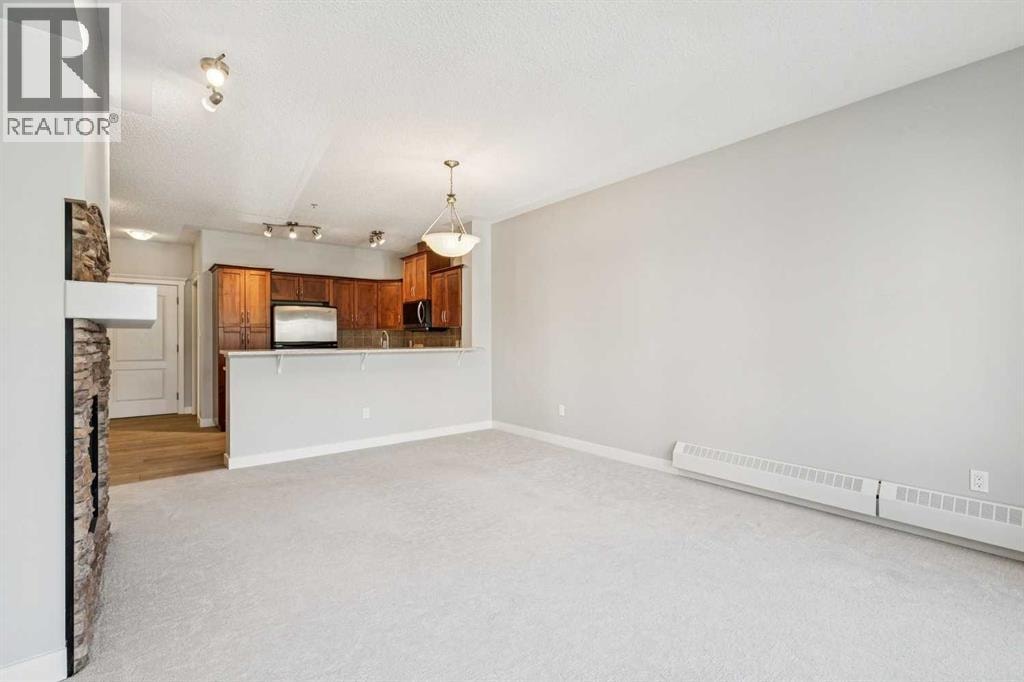 341, 20 Discovery Ridge Close SW — photo 13
