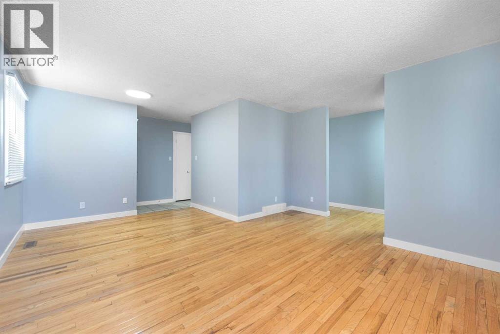 5071 Whitestone Way NE — photo 7
