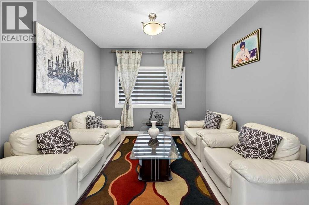 72 Redstone Drive NE — photo 6