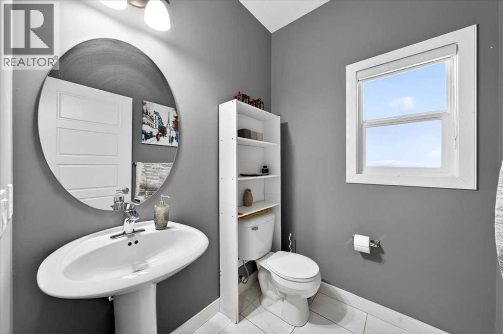 72 Redstone Drive NE — photo 9