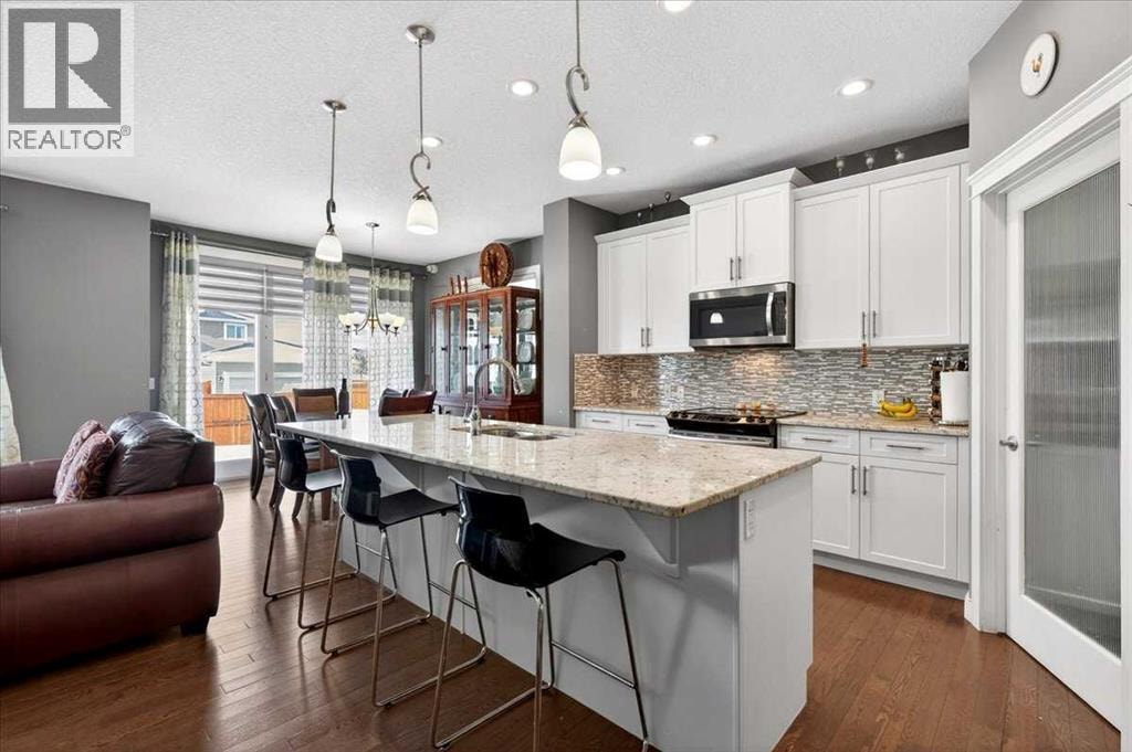 72 Redstone Drive NE — photo 10