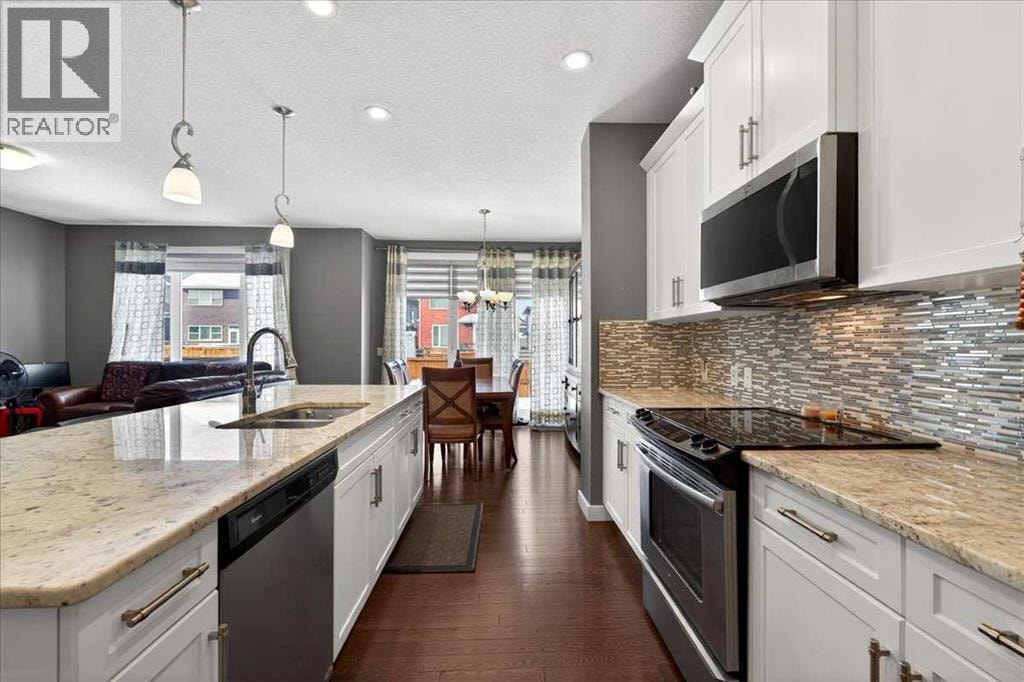 72 Redstone Drive NE — photo 12