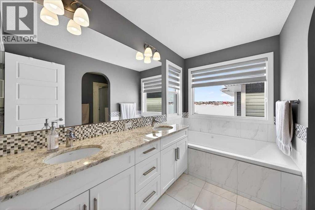 72 Redstone Drive NE — photo 43