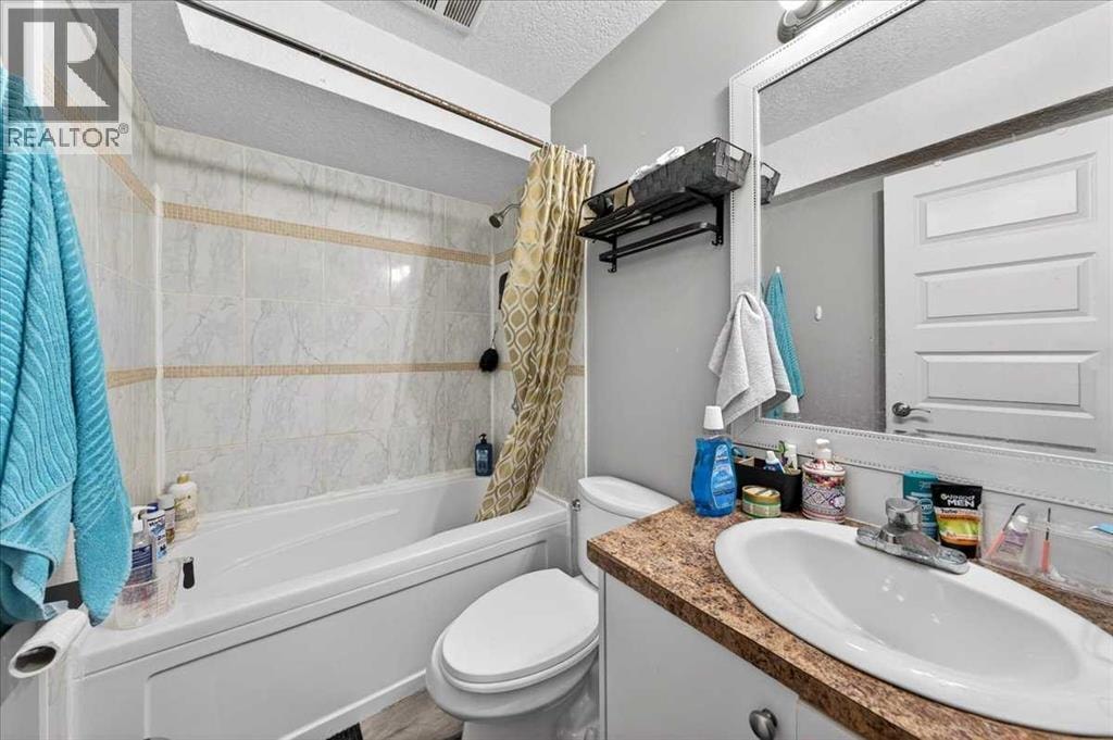 72 Redstone Drive NE — photo 49