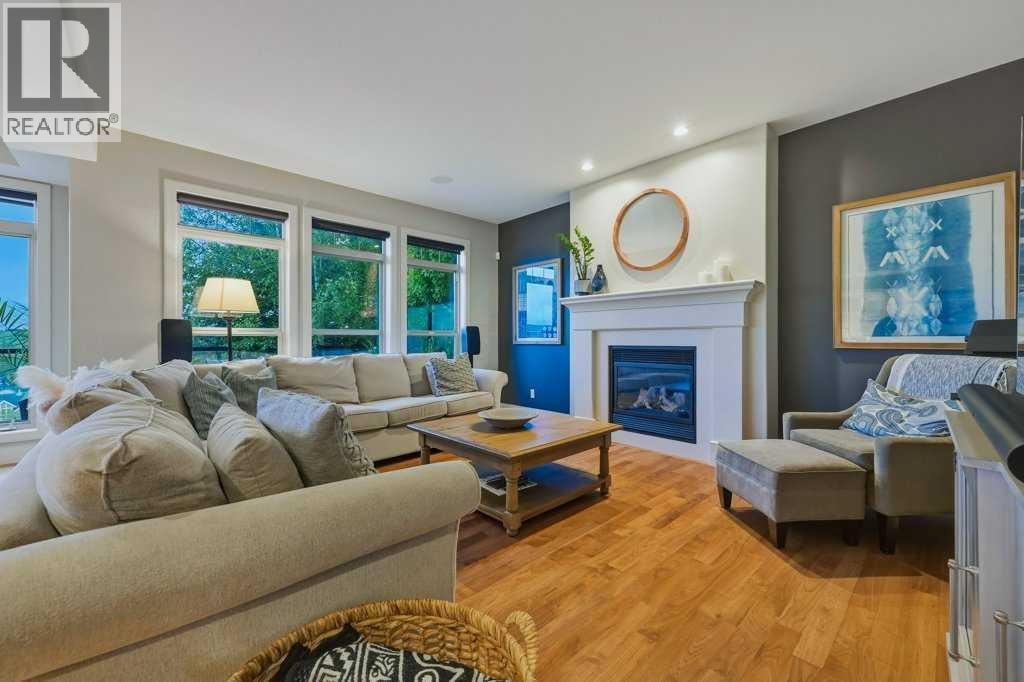 74 Discovery Ridge Heights SW — photo 13