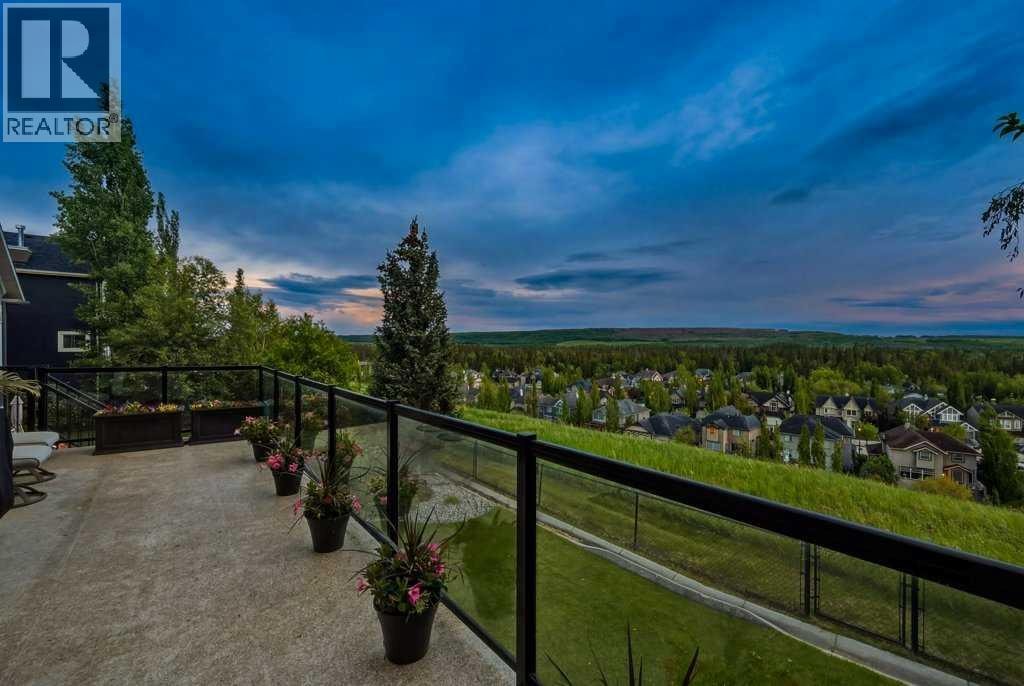 74 Discovery Ridge Heights SW — photo 38