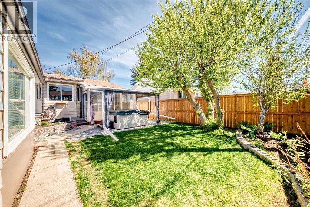 316 Glamorgan Place SW — photo 38