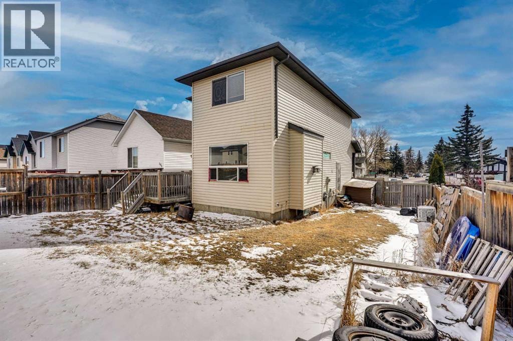 162 Taradale Drive NE — photo 4