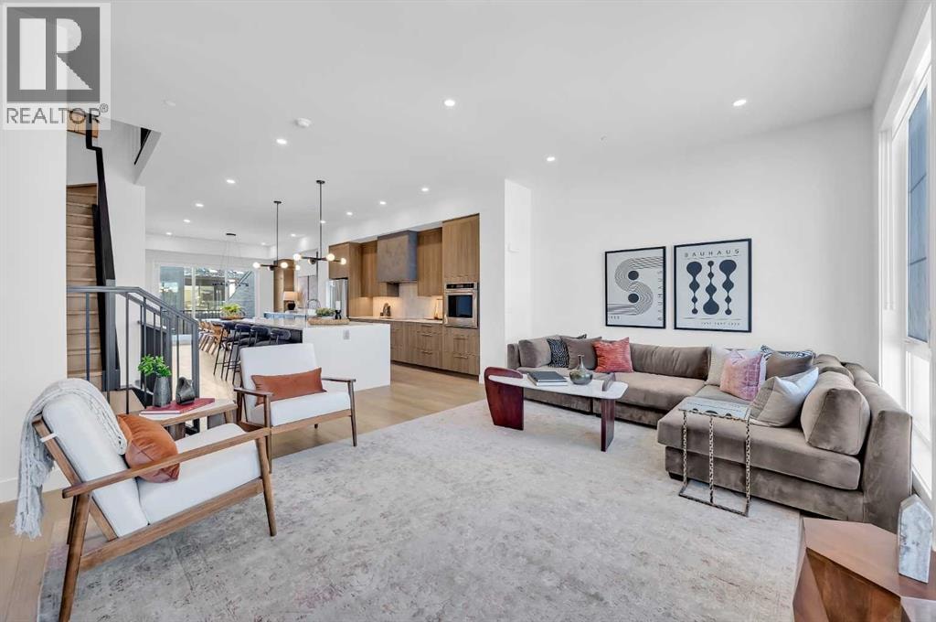 133 Greenwich Common NW — photo 17