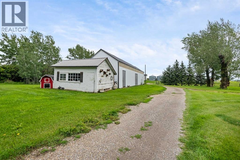 33194 Twp Rd 284 — photo 32
