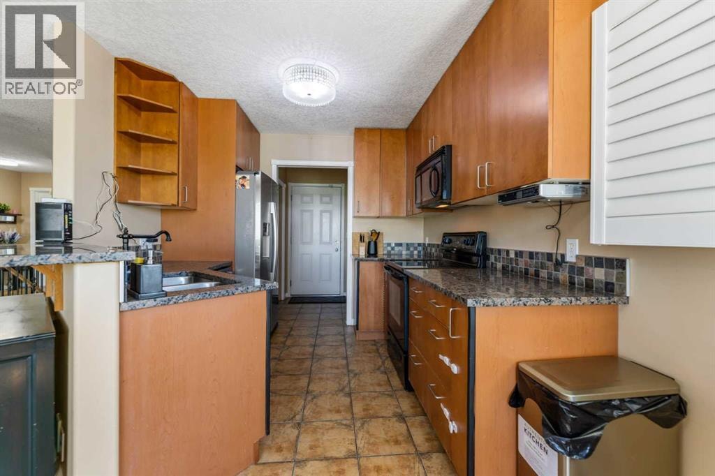 732 1 Avenue — photo 18