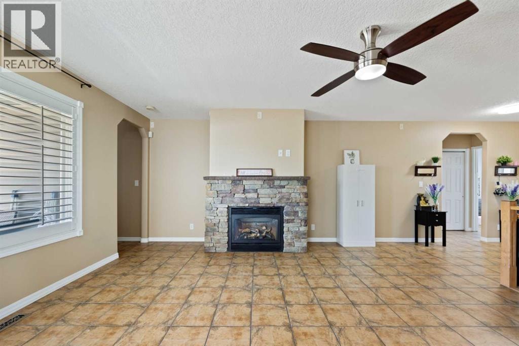 732 1 Avenue — photo 15