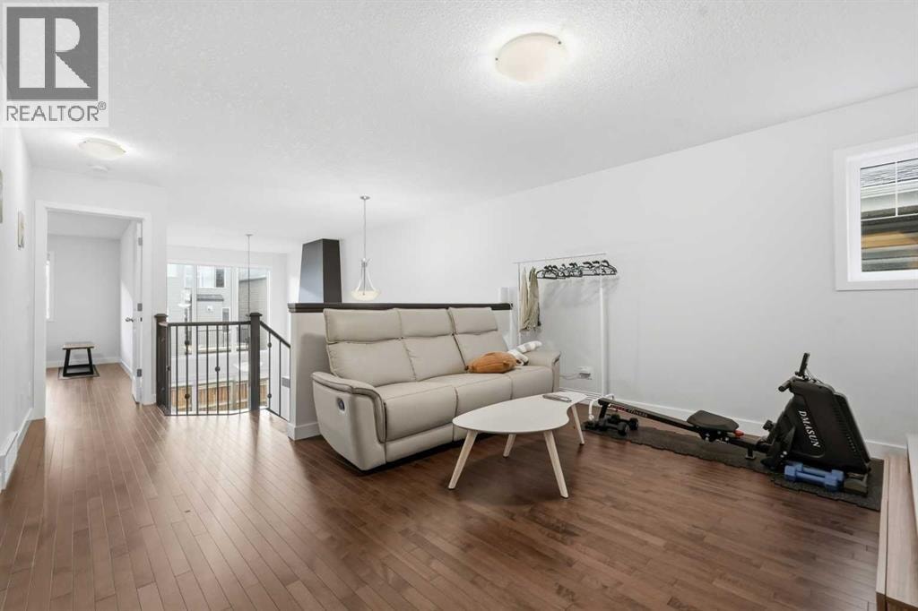 37 Nolanhurst Crescent NW — photo 34