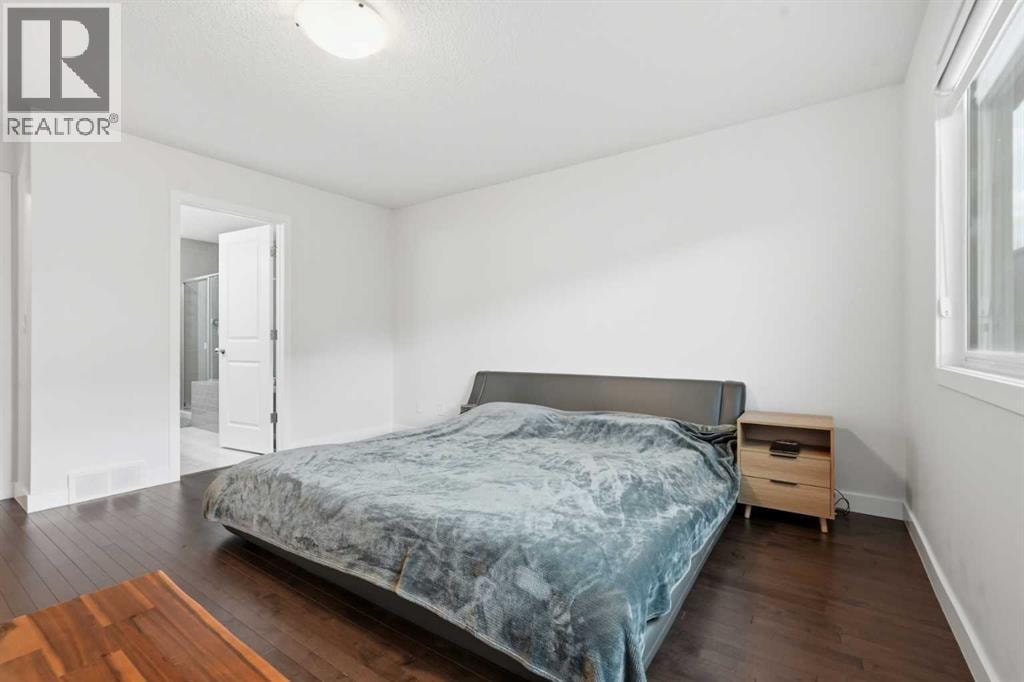 37 Nolanhurst Crescent NW — photo 36