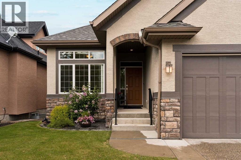 229 Elgin Estates Park SE — photo 2