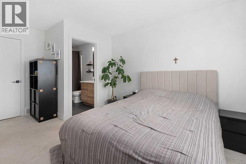 153 Savanna Walk NE — photo 19