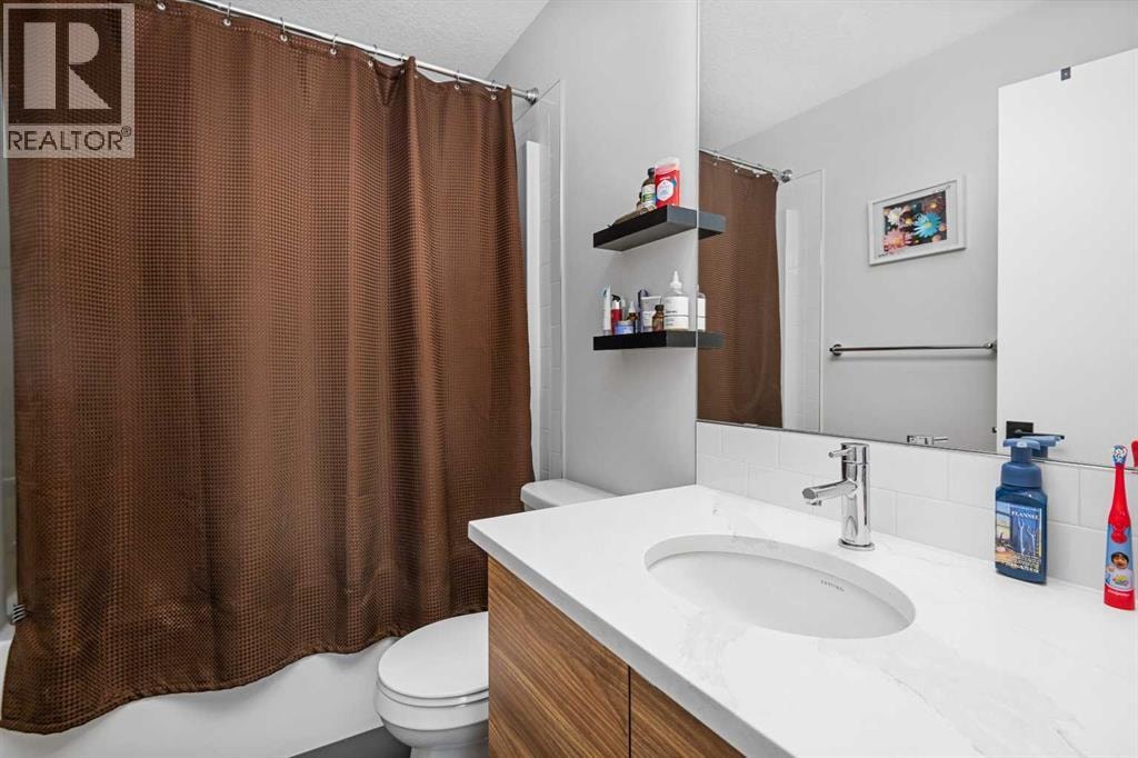 153 Savanna Walk NE — photo 21