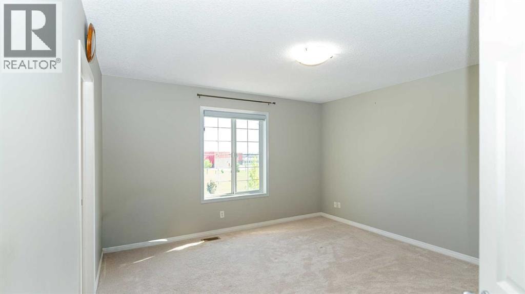 247 Taralake Way NE — photo 31