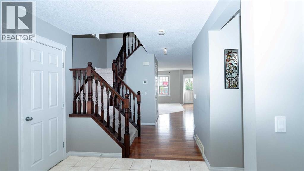247 Taralake Way NE — photo 11