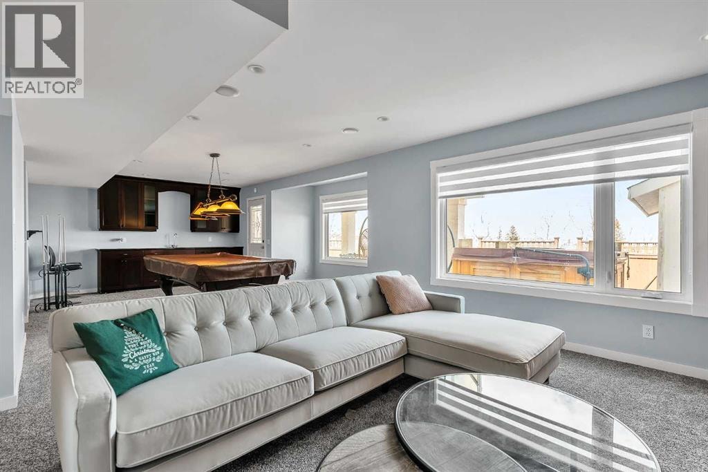 215 Edgevalley Mews — photo 39