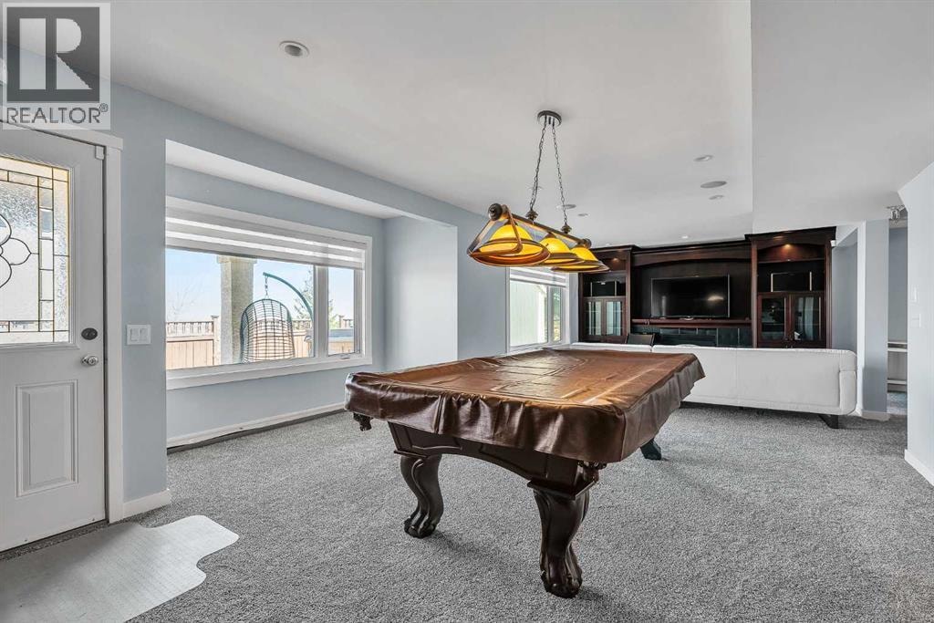 215 Edgevalley Mews — photo 42