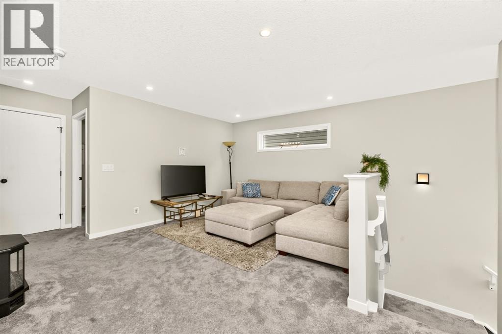 23 Lucas Boulevard NW — photo 17