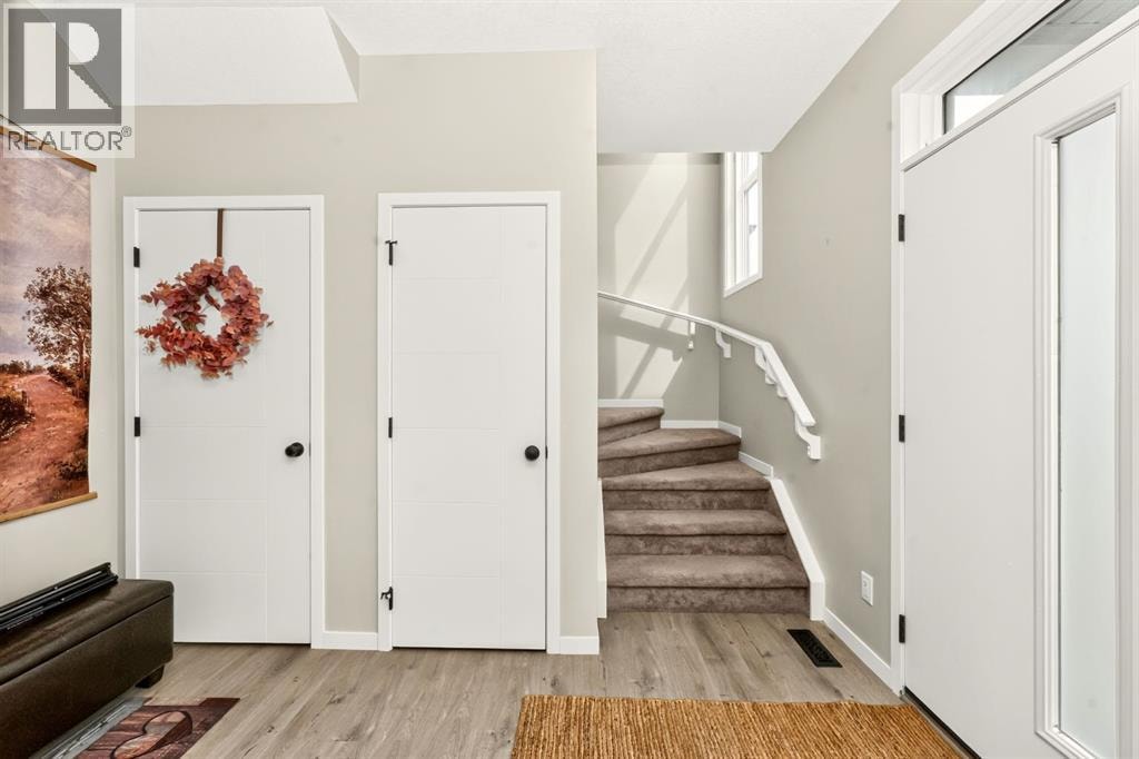 23 Lucas Boulevard NW — photo 4