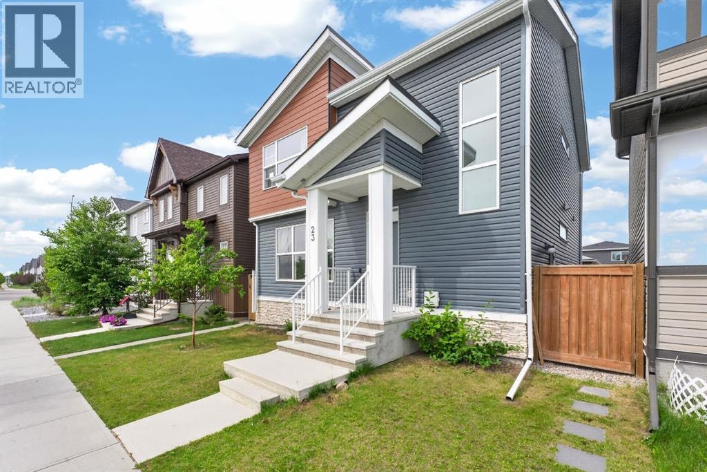 23 Lucas Boulevard NW — photo 3