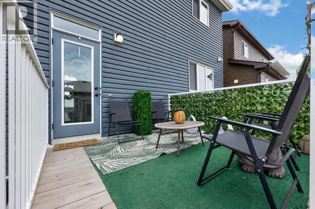 23 Lucas Boulevard NW — photo 41