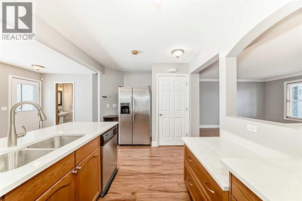 31 Coventry Road NE — photo 9