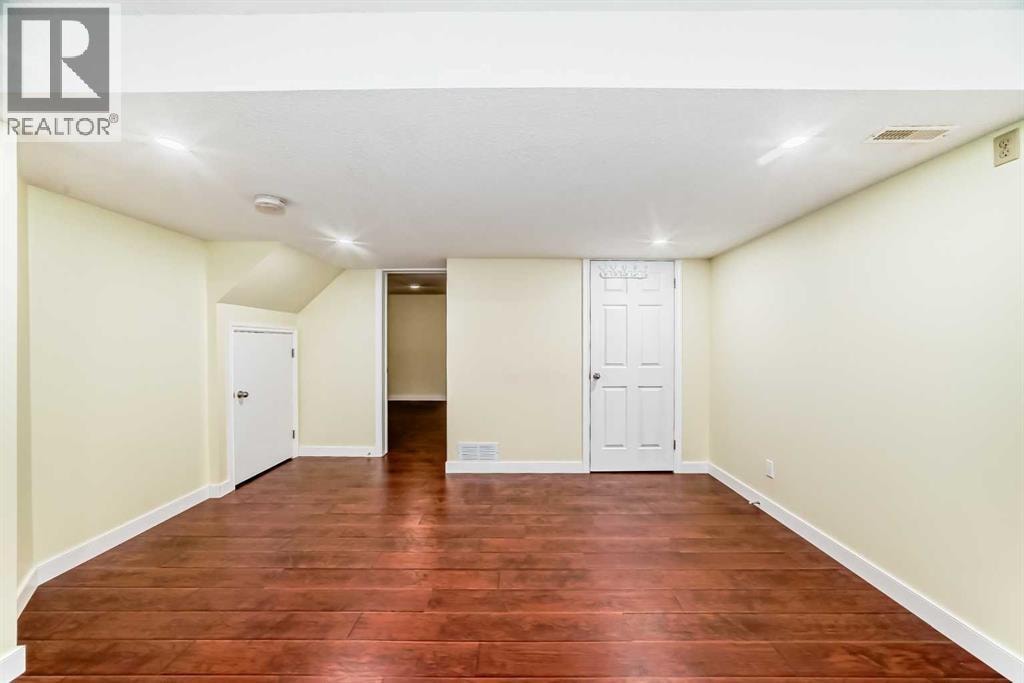 31 Coventry Road NE — photo 39