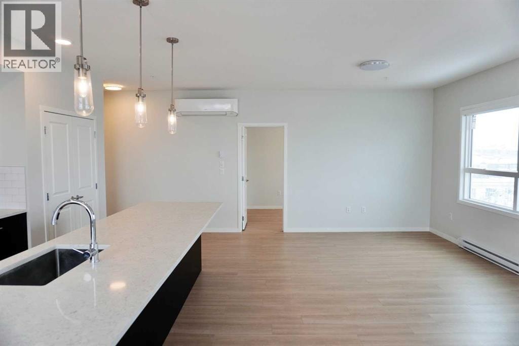 404, 80 Carrington Plaza NW — photo 18