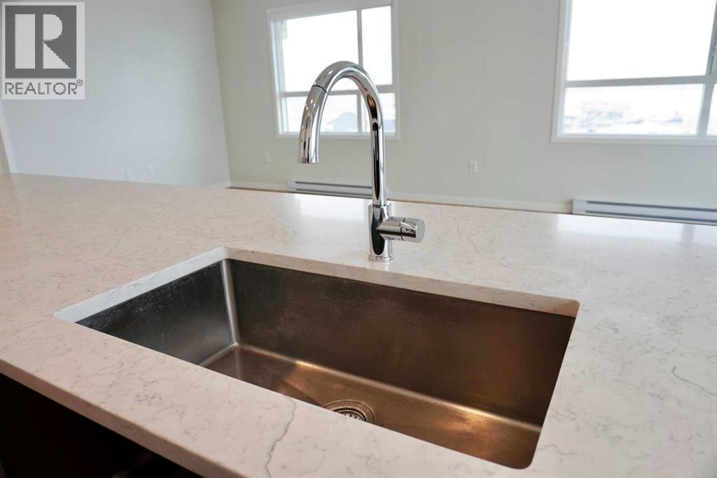 404, 80 Carrington Plaza NW — photo 12