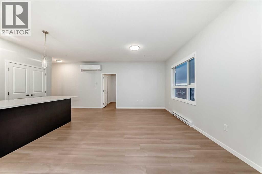 404, 80 Carrington Plaza NW — photo 17