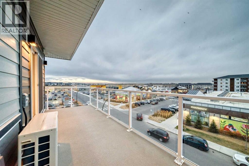 404, 80 Carrington Plaza NW — photo 38