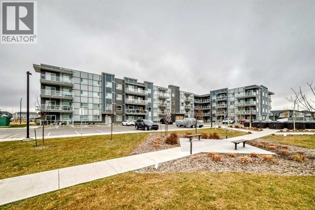 404, 80 Carrington Plaza NW — photo 47