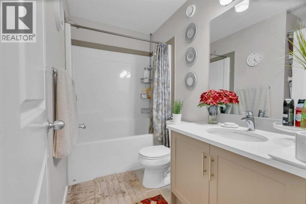 165 Savanna Street NE — photo 17