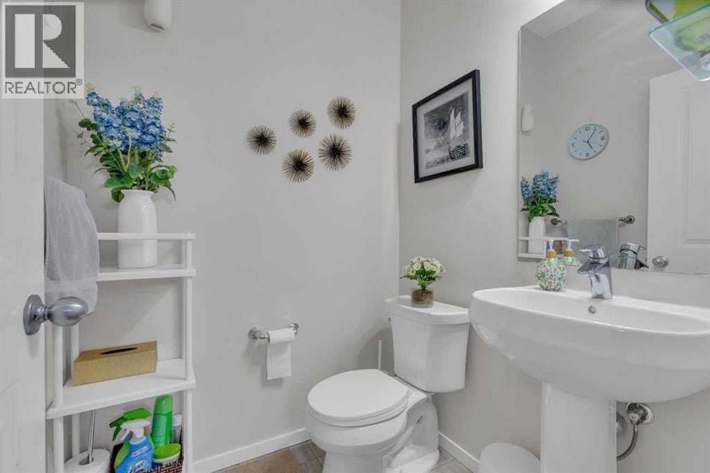 165 Savanna Street NE — photo 13