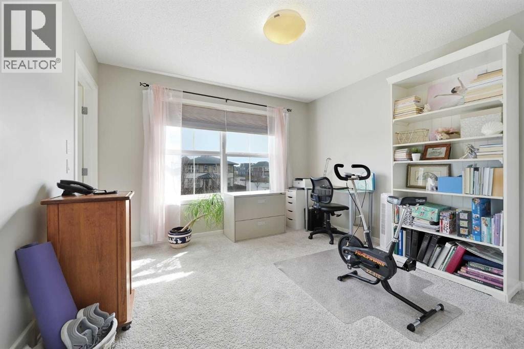 8112 Masters Boulevard SE — photo 18