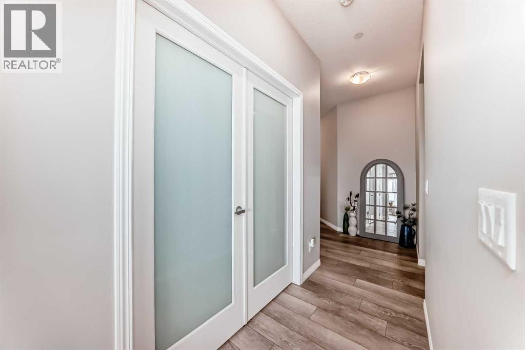 73 Lucas Heights NW — photo 21