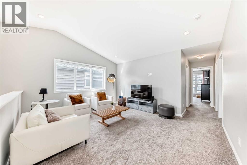 73 Lucas Heights NW — photo 35